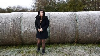 Ասիական գայթակղիչ սեքս-pot Lyla Lei-ն հաճույքով ծծում է BBC-ին